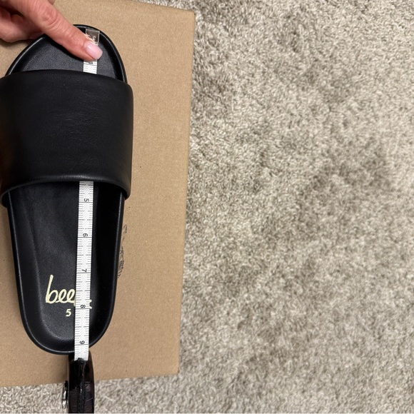 Beek Sandals - Picture 7 of 7